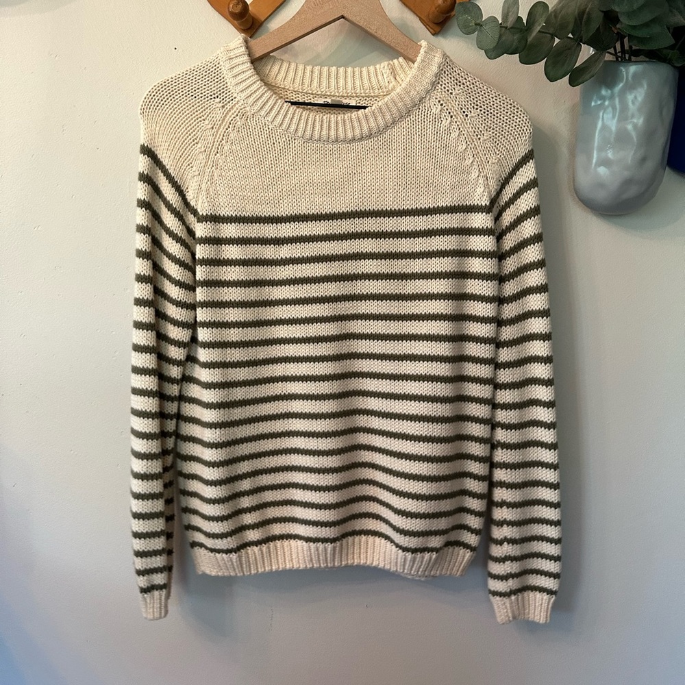 Cotton Stripe Knit Sweater - SMALL - Cream & Olive